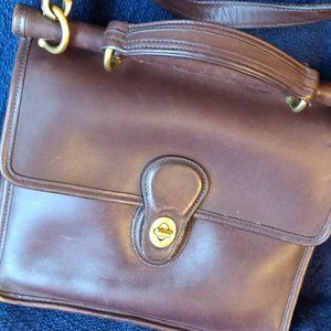 COACH - Brown Vintage Willis Crossbody Messenger